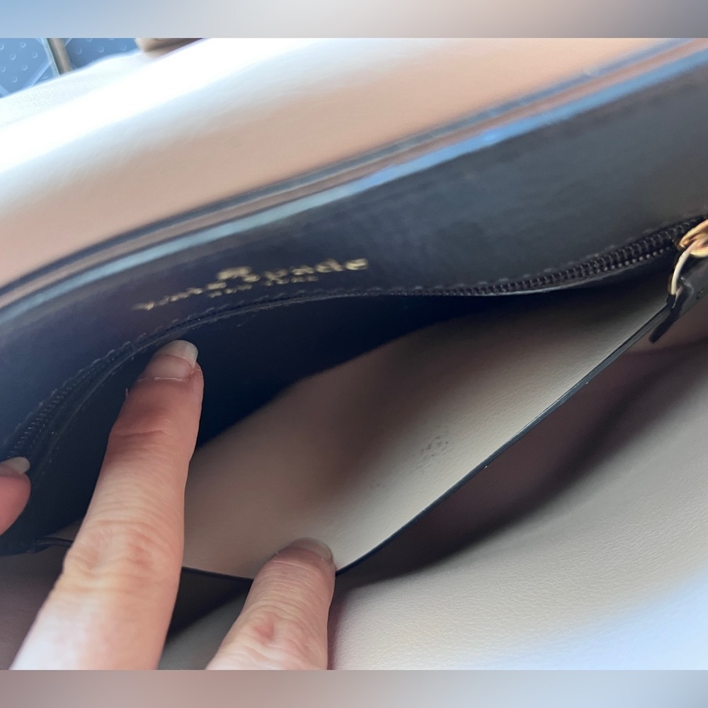 Kate Spade Vanderbilt Place Tegan Bow Black Pebble Leather Crossbody MSRP $279 - Picture 8 of 14